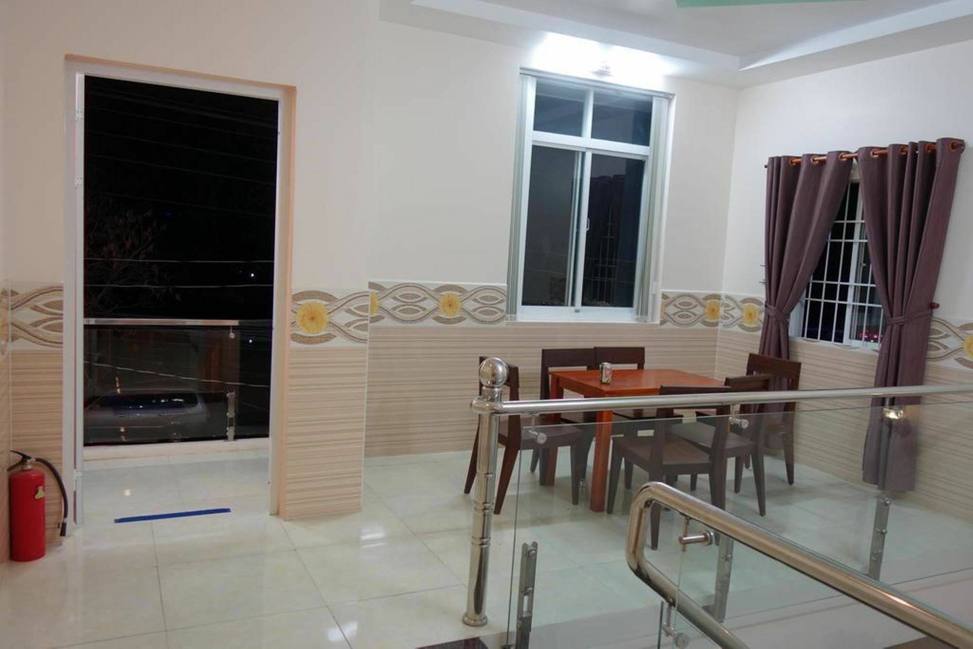 Huong Quang Guesthouse ฟู้โกว๊ก ภายนอก รูปภาพ